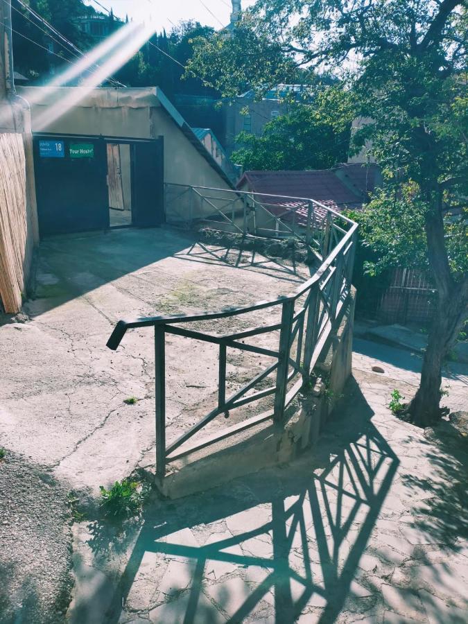 Your Hostel Tbilisi ภายนอก รูปภาพ